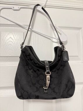 Vintage 6845 Black Coach Signature Canvas Hampton Shoulder Bag